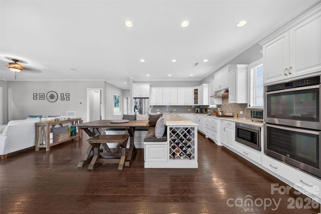 2166 Stratton Place, Fort Mill, SC 29708