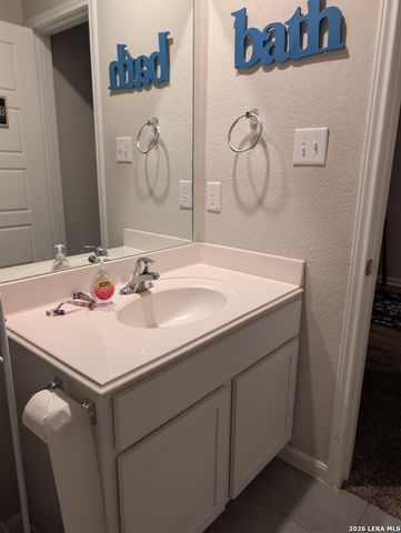 7038 Emerald, San Antonio, TX 78242