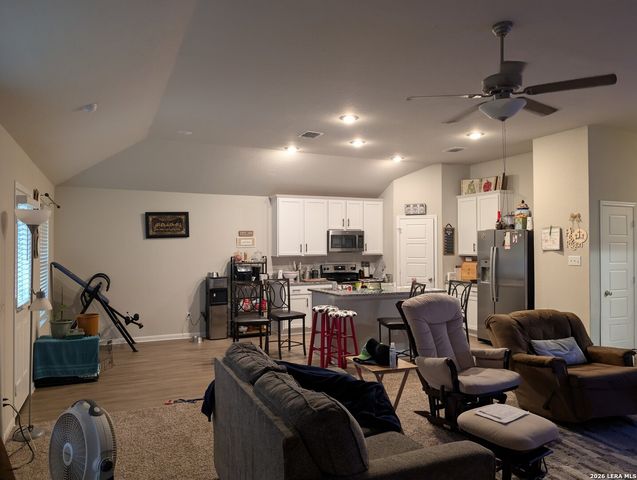 7038 Emerald, San Antonio, TX 78242