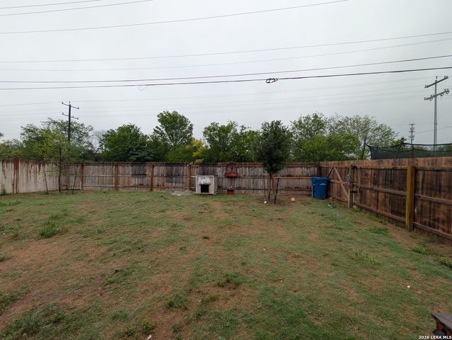 7038 Emerald, San Antonio, TX 78242