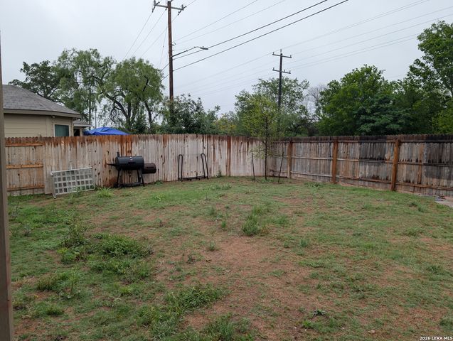 7038 Emerald, San Antonio, TX 78242