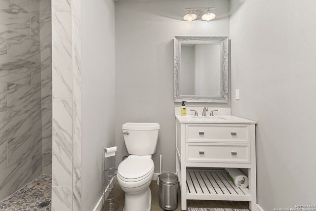 381 Schneider, Seguin, TX 78155