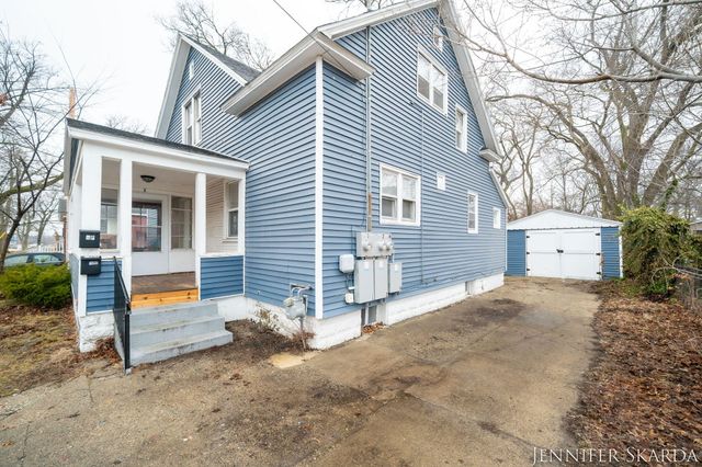 296 W Larch Avenue, Muskegon, MI 49441