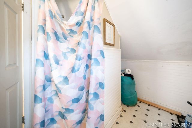 296 W Larch Avenue, Muskegon, MI 49441