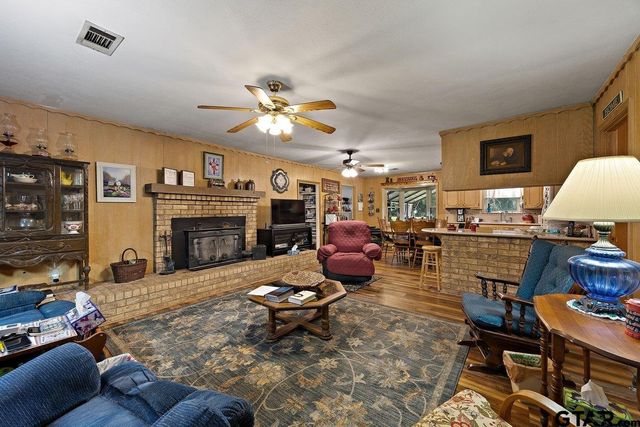 6262 FM 1648, Cushing, TX 75760