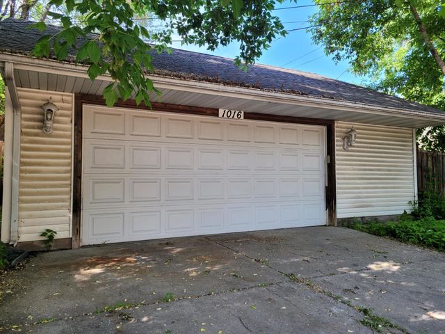 1016 James Avenue, Saint Paul, MN 55102