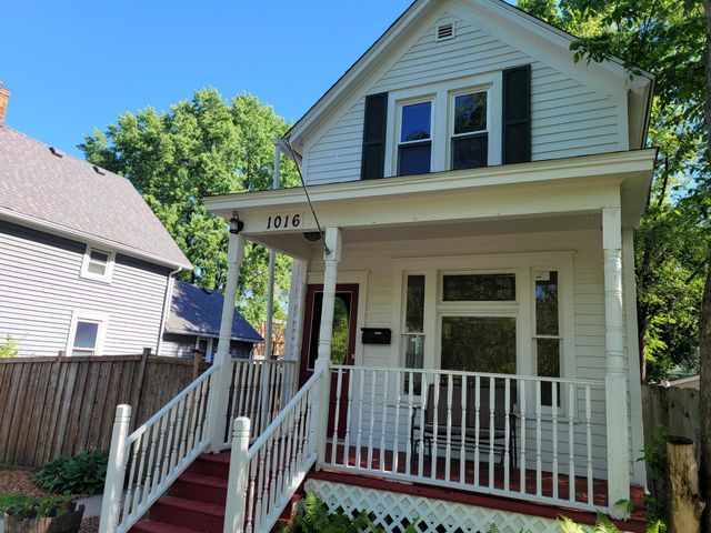 1016 James Avenue, Saint Paul, MN 55102