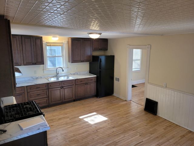 1016 James Avenue, Saint Paul, MN 55102