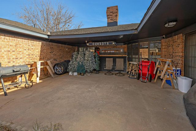 6202 Hampton Drive, Amarillo, TX 79109