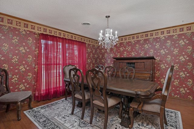 6202 Hampton Drive, Amarillo, TX 79109