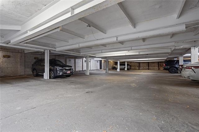 30 Collier Road NW 8, Atlanta, GA 30309