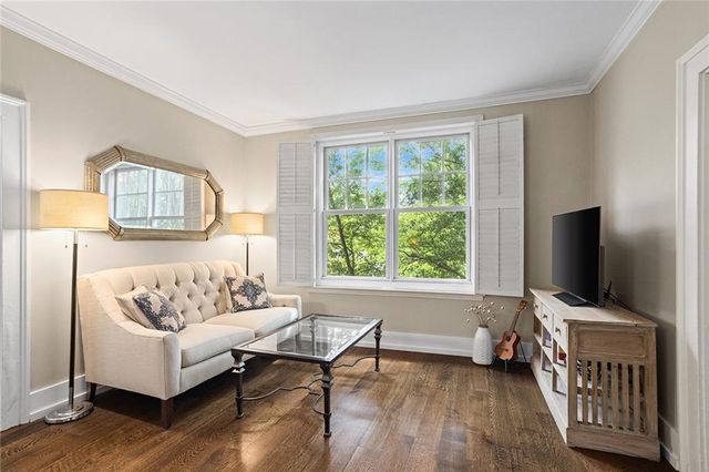 30 Collier Road NW 8, Atlanta, GA 30309
