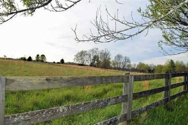 2060 Luther Herald Rd, Franklin, KY 42134