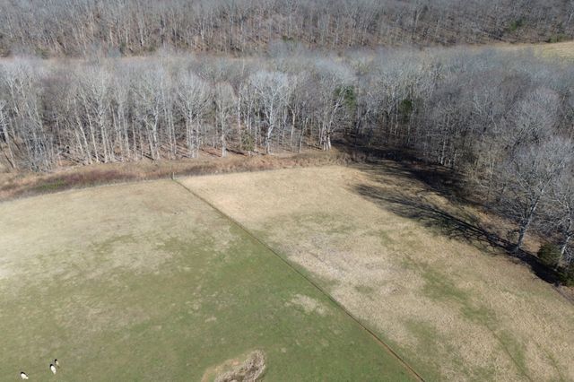 2060 Luther Herald Rd, Franklin, KY 42134