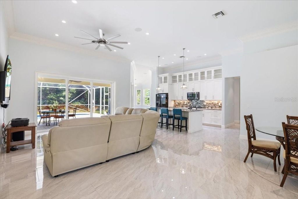 Image 20 of property listing at 3155 110TH PLACE, Vero Beach, FL 32963