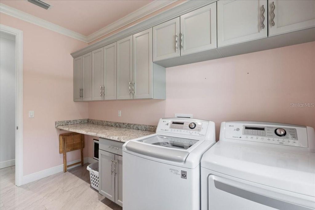 Image 5 of property listing at 3155 110TH PLACE, Vero Beach, FL 32963