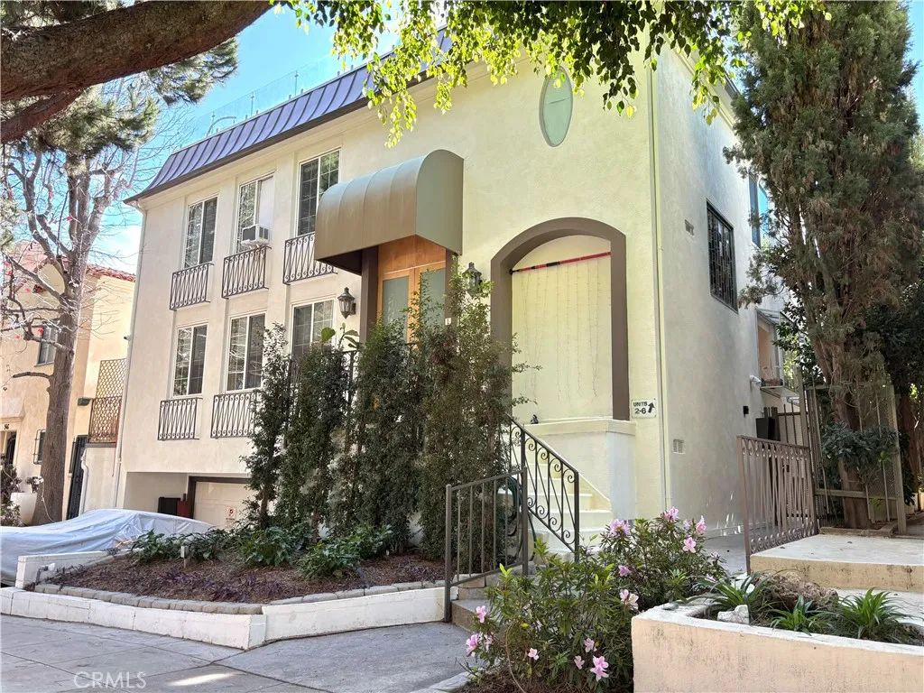 944 17th Street 5, Santa Monica, CA 90403