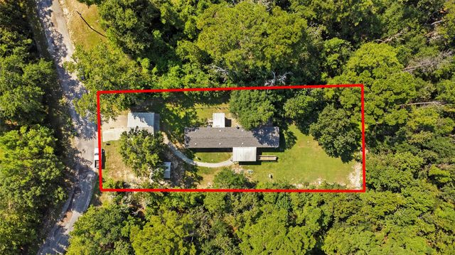 375 Chestnut Bend, Huntsville, TX 77320