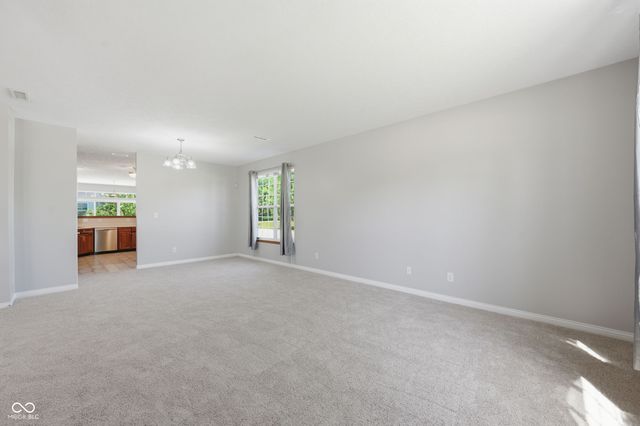 10862 Chestnut Heath Court, Noblesville, IN 46060