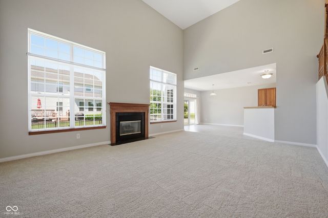 10862 Chestnut Heath Court, Noblesville, IN 46060