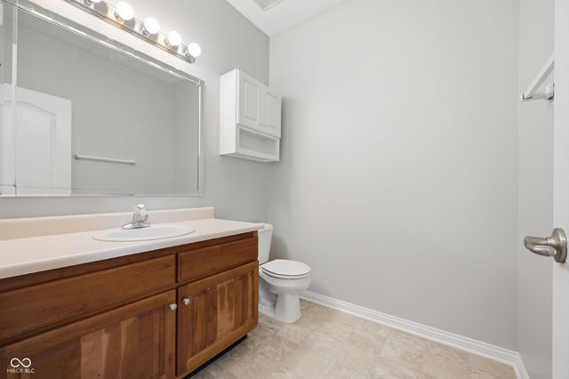 10862 Chestnut Heath Court, Noblesville, IN 46060