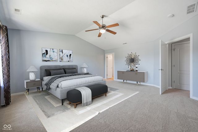 10862 Chestnut Heath Court, Noblesville, IN 46060