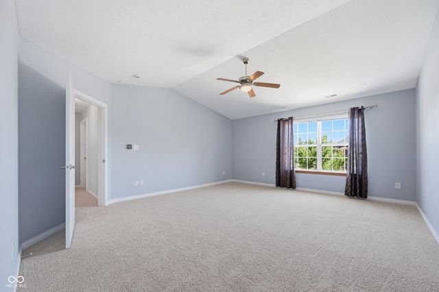 10862 Chestnut Heath Court, Noblesville, IN 46060