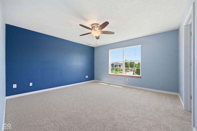 10862 Chestnut Heath Court, Noblesville, IN 46060