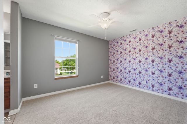 10862 Chestnut Heath Court, Noblesville, IN 46060