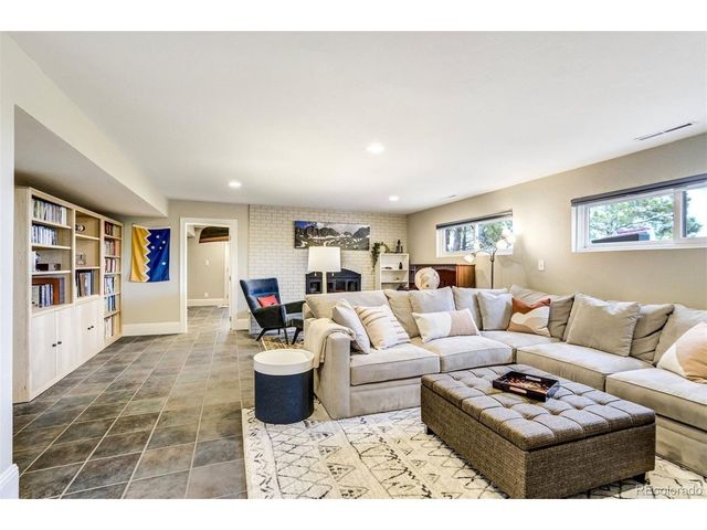 8 Midland Rd, Colorado Springs, CO 80906