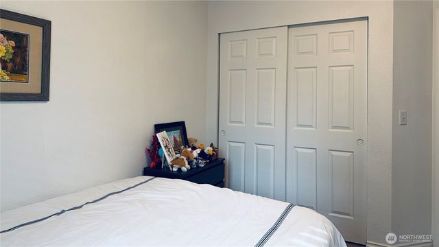 5807 S Firdinand Street, Tacoma, WA 98409