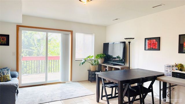 5807 S Firdinand Street, Tacoma, WA 98409