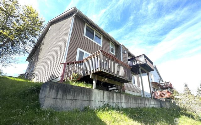 5807 S Firdinand Street, Tacoma, WA 98409