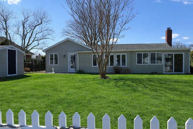 21 Tarpon Road, East Quogue, NY 11942