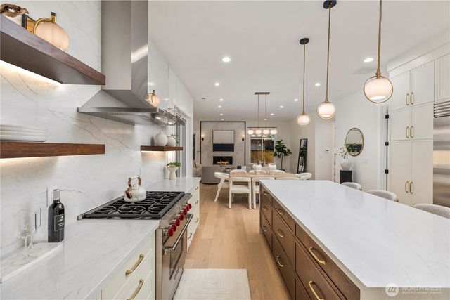 12922 NE 104th Street, Kirkland, WA 98033