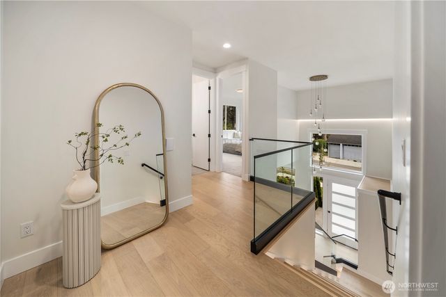 12922 NE 104th Street, Kirkland, WA 98033