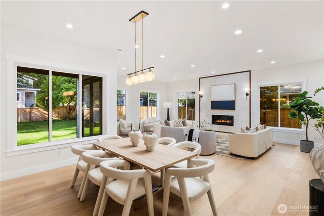 12922 NE 104th Street, Kirkland, WA 98033