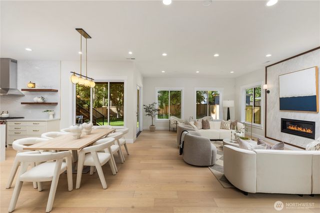 12922 NE 104th Street, Kirkland, WA 98033