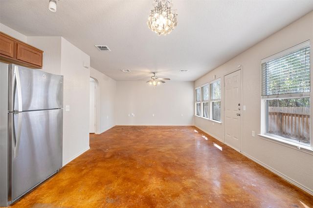 7101 Thannas WAY, Austin, TX 78744