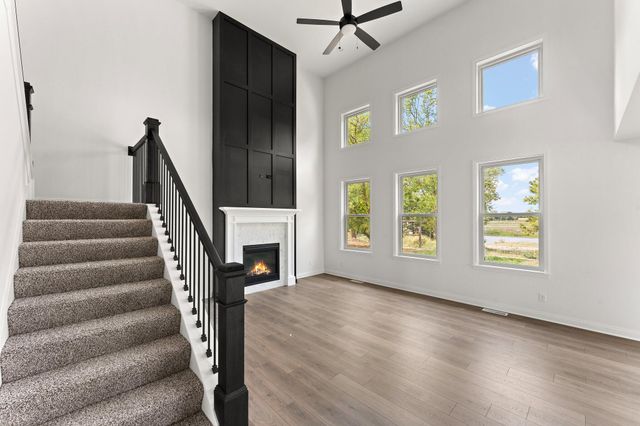 872 Valley View Drive, Lowell, IN 46356