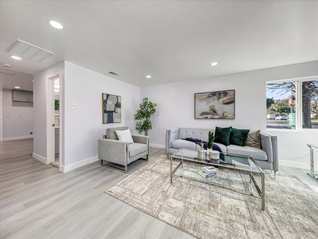 33603 3Rd St, Union City, CA 94587