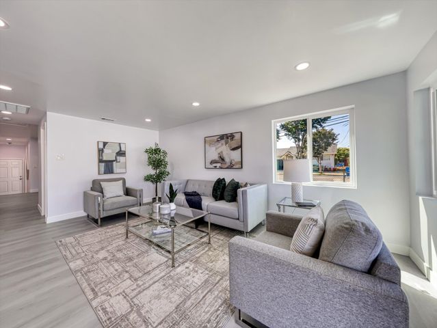 33603 3Rd St, Union City, CA 94587