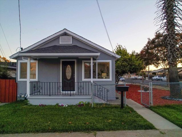 33603 3Rd St, Union City, CA 94587
