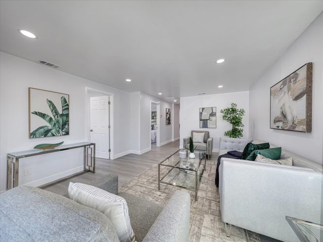 33603 3Rd St, Union City, CA 94587