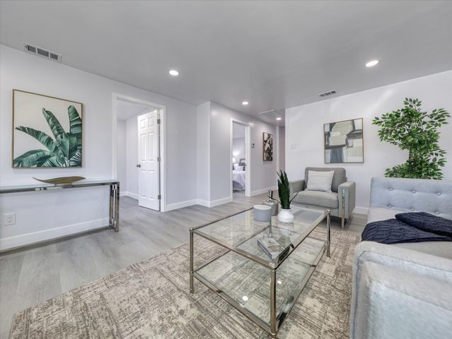 33603 3Rd St, Union City, CA 94587