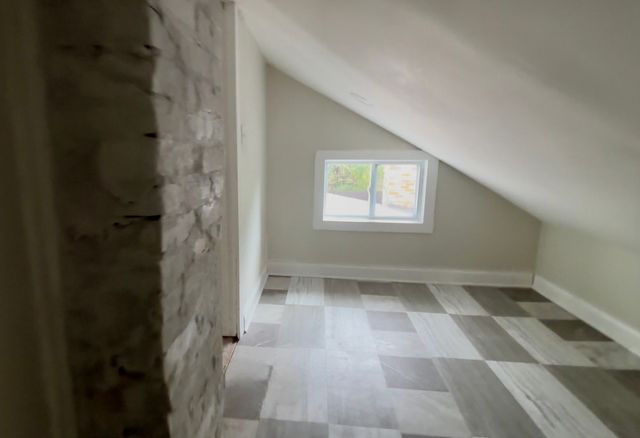 211 WALNUT Street, Erie, PA 16507