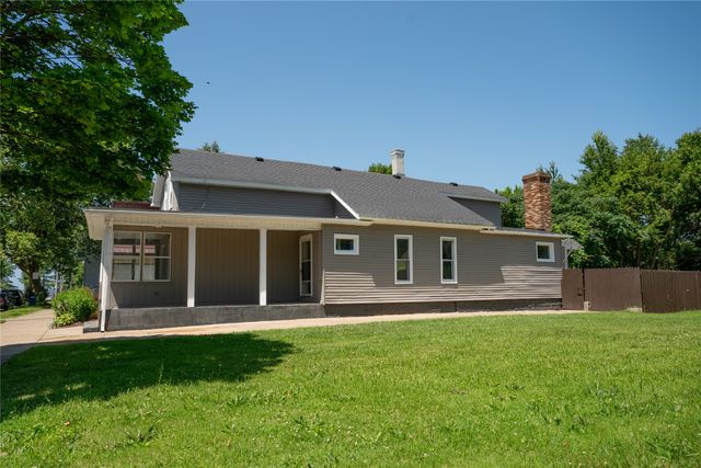 211 WALNUT Street, Erie, PA 16507