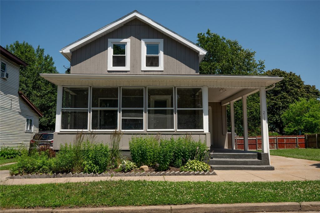 211 WALNUT Street, Erie, PA 16507