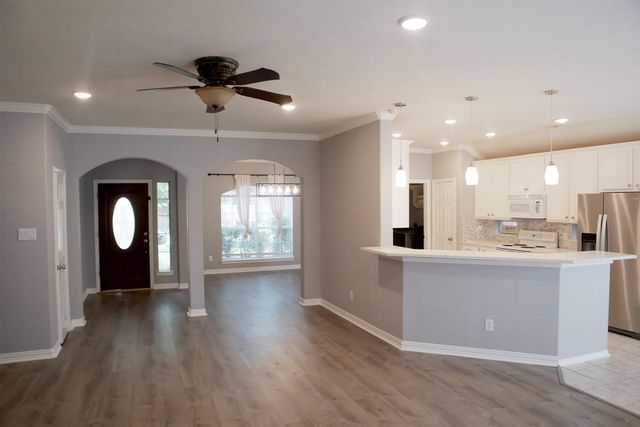 18523 Half Moon Trail, Humble, TX 77346