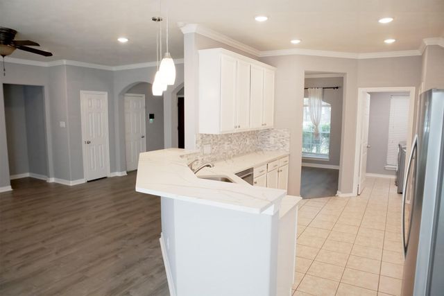 18523 Half Moon Trail, Humble, TX 77346